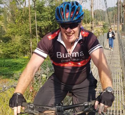 Paul Goulding Cycling on the  tour with redspokes